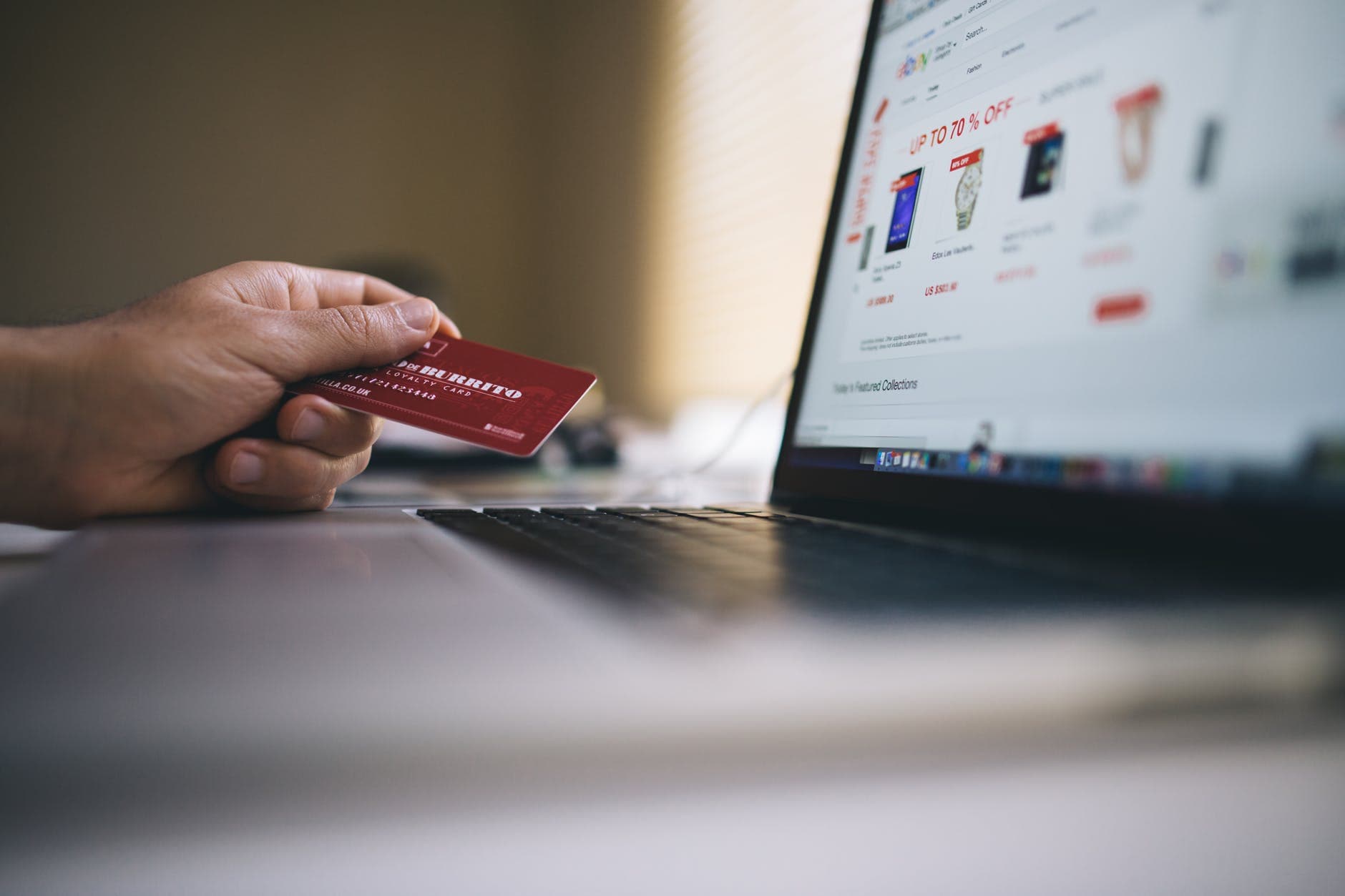 Avoid International Fees with Smart Banking