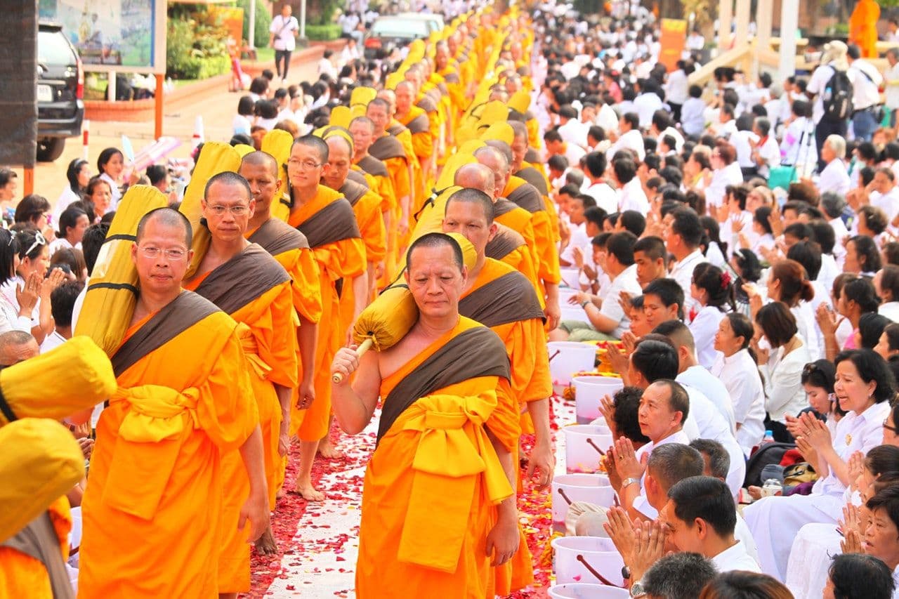 Thai Culture: What Are Bad Manners in Thailand?